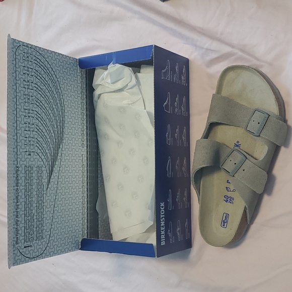 Birkenstock sandals - Picture 1 of 4